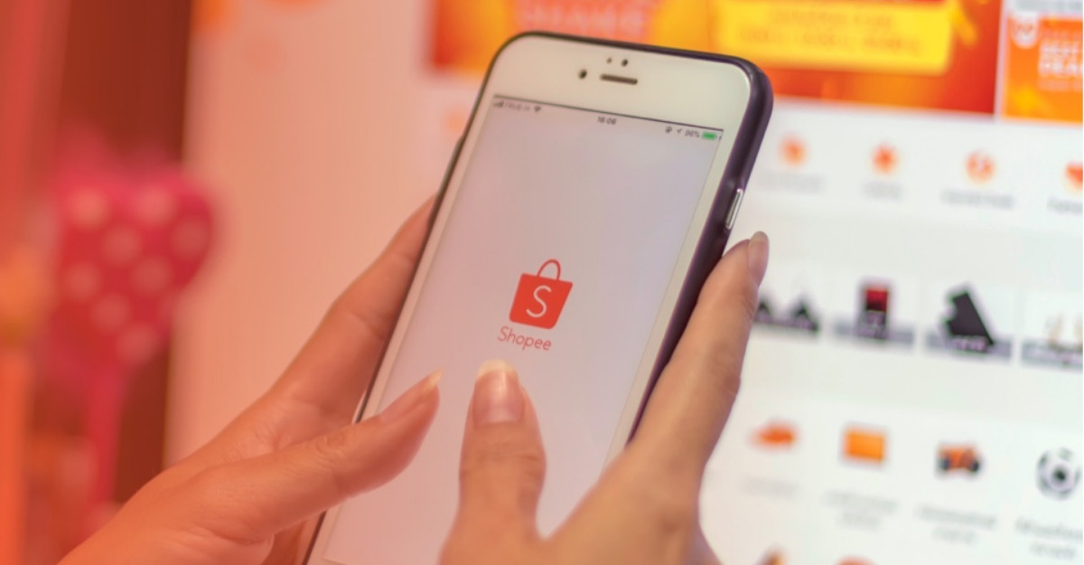 Có thể ẩn các đánh giá trên Shopee không