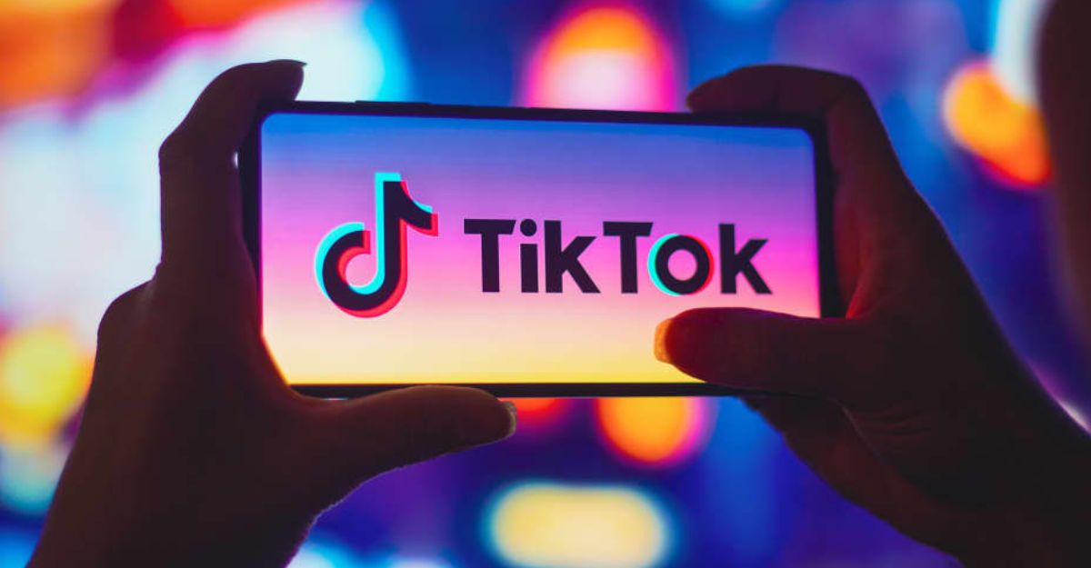 Tặng hoa hồng trên Tiktok