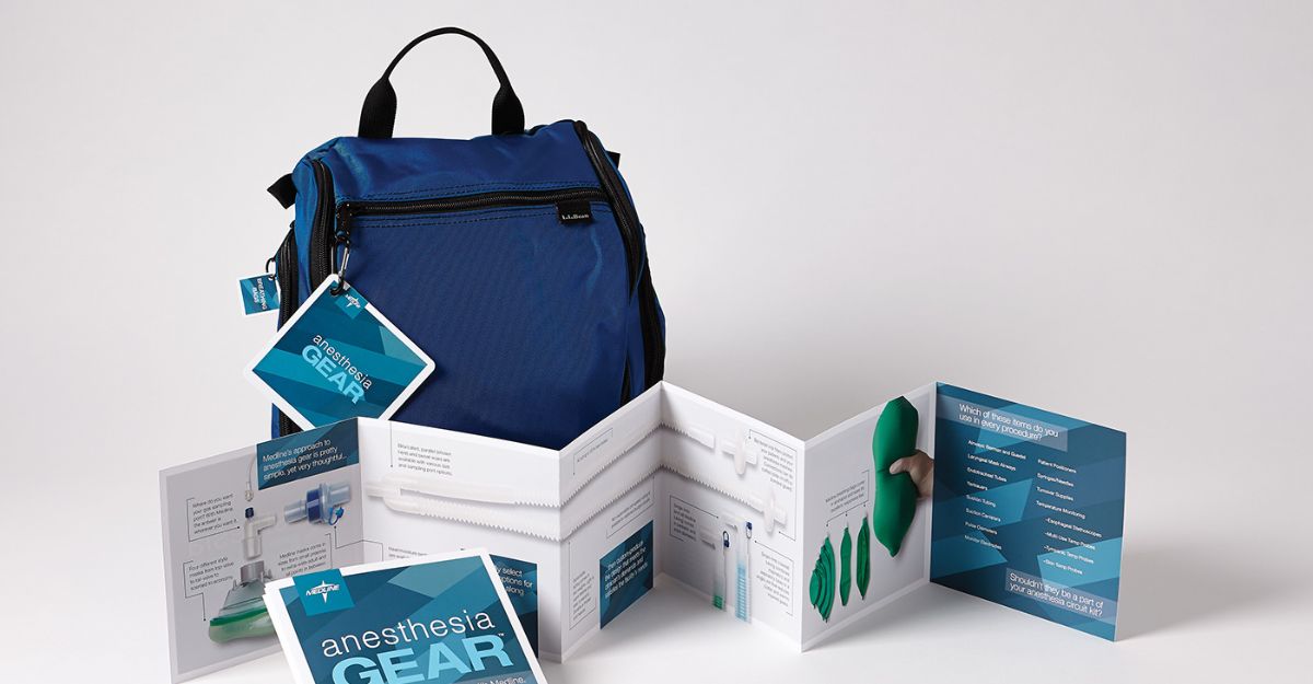 Thiết kế Sales Kit bao gồm các thành phần nào?