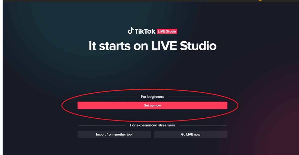 Tiktok live studio là gì
