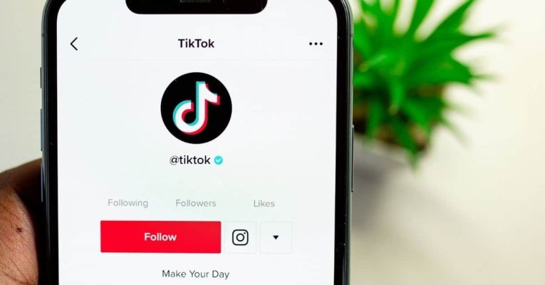 Cách bật phụ đề trên TikTok máy tính