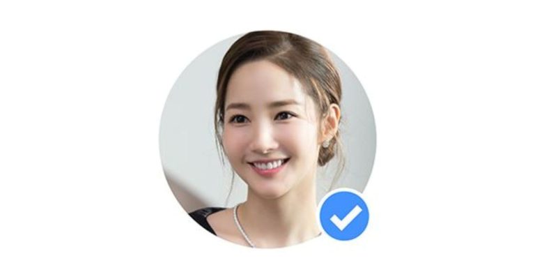 cách làm ảnh đại diện facebook có dấu tích limoseo